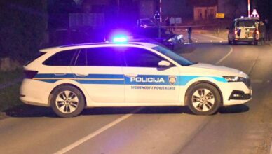 Teška nesreća u okolici Zagreba: U Klinča Selima sudarila se dva auta i bus, sve je puno policije