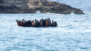 Užas kod Lampeduse: Sedam spašenih, 21 nestao u moru u havariji broda s migrantima