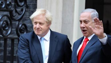 Bivši britanski premijer tvrdi: U kupaonici su mi našli 'bubicu' nakon posjeta Netanyahua!