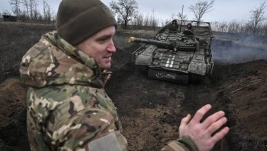 Ukrainian servicemen attend a training in Zaporizhzhia region